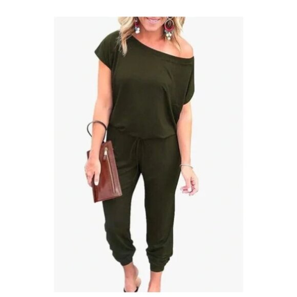 NWT Classy Pretty Garden JUMPSUIT BLACK !!! 🤩👑 - Picture 1 of 5